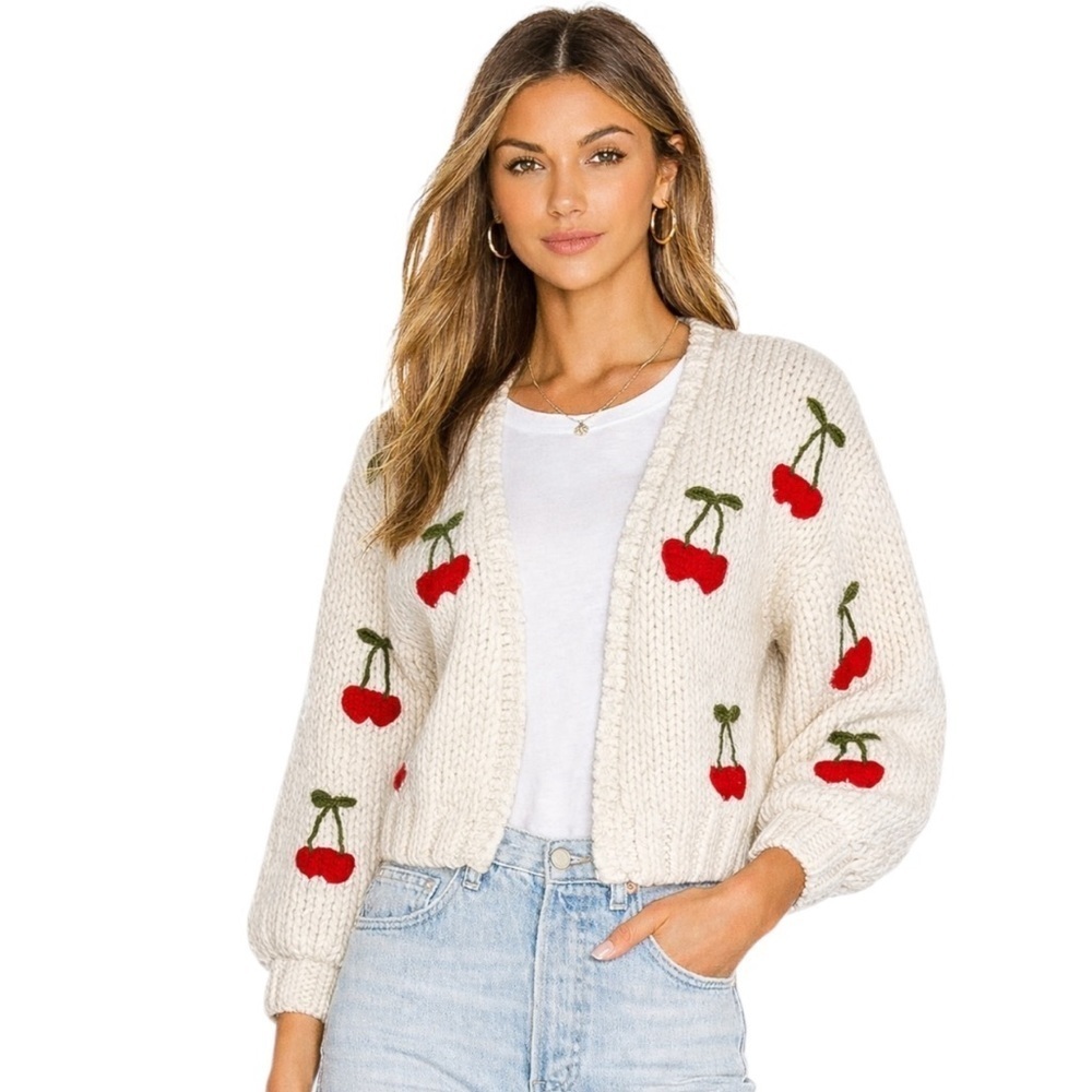 Forever 21 Cherry Chunky Knit Cardigan Sweater Size XS Women 9/10 KIDS